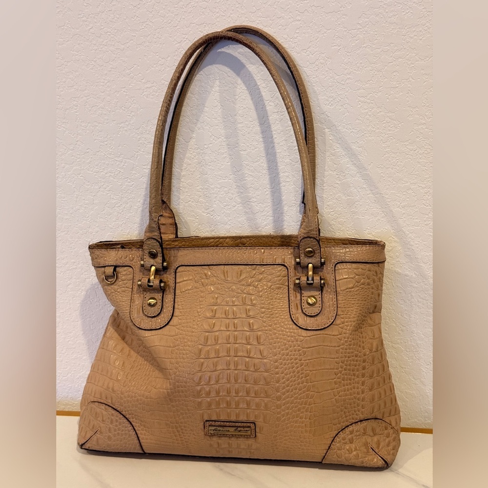 Etienne Aigner Vintage Croc-Embossed Tan Shoulder‎ Bag